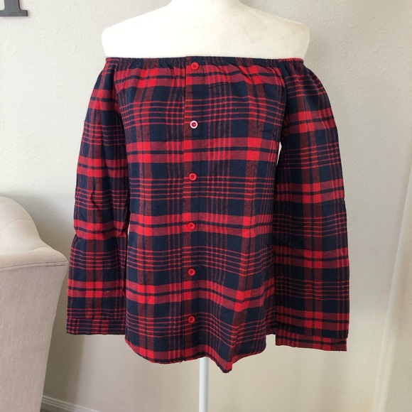 🎉Off The Shoulder Plaid Top🎉 - Picture 2 of 4